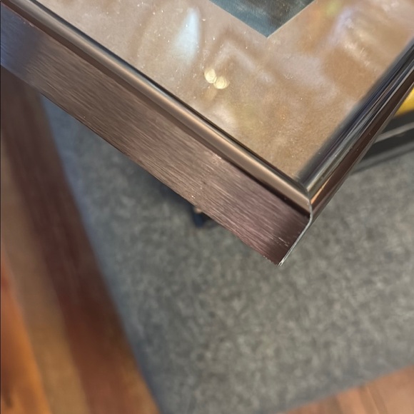 Large Traditional Thai Art Silk Print in Brown Brass with glass frame. - Picture 2 of 3